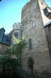 Cour intérieure du château fort Lahneck